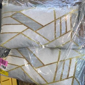 🛍 Wayfair Pillow Set